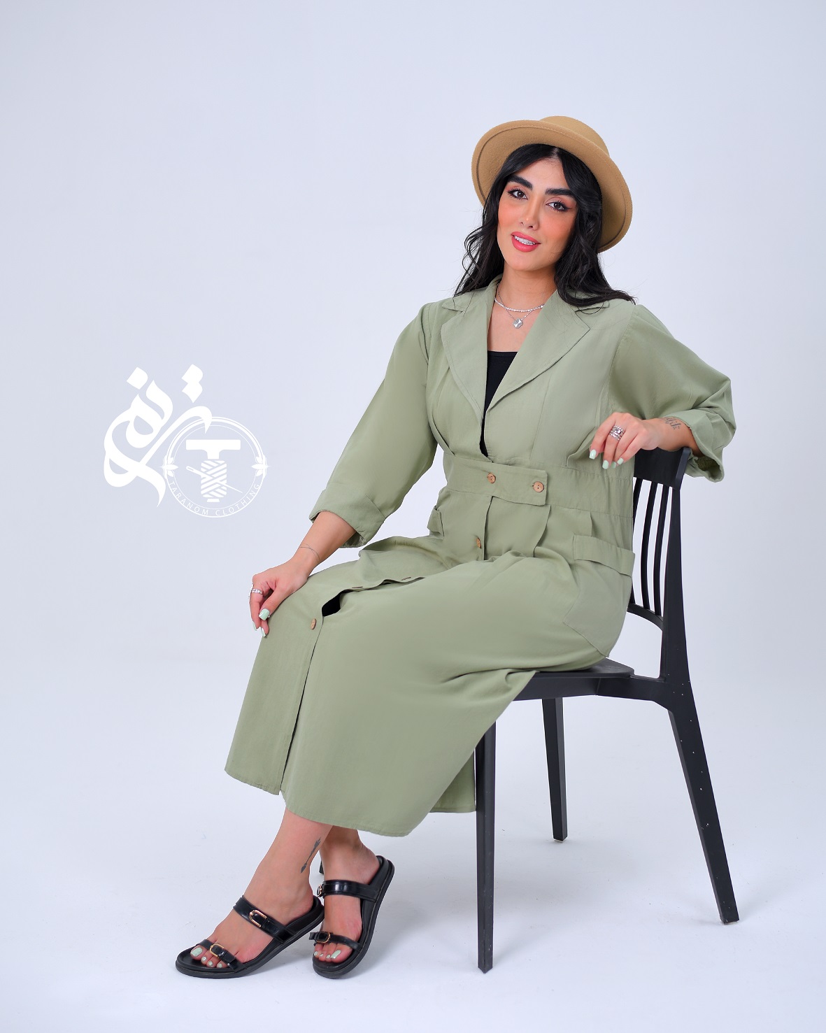مانتو مدل ژیوا رنگ سبز زیتونی